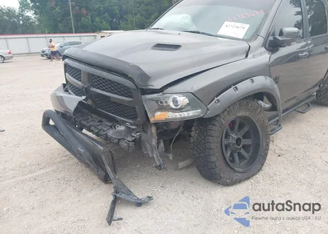 2017 Ram 1500 из США, поврежденный, VIN 1C6RR7MT9HS749526